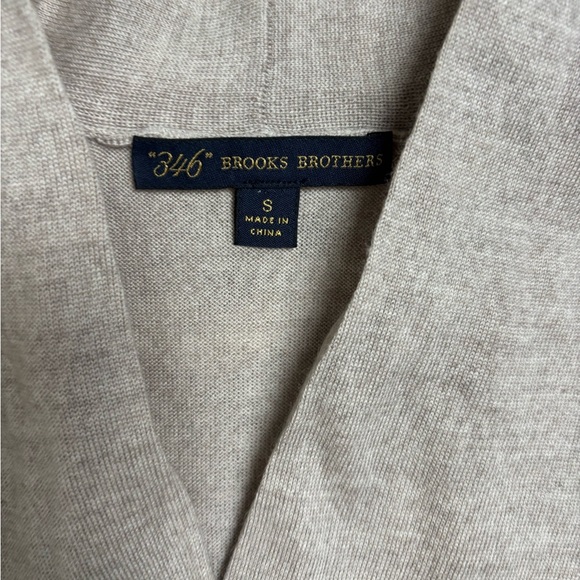 Brooks Brothers Gray V-Neck Sweater - Picture 4 of 4